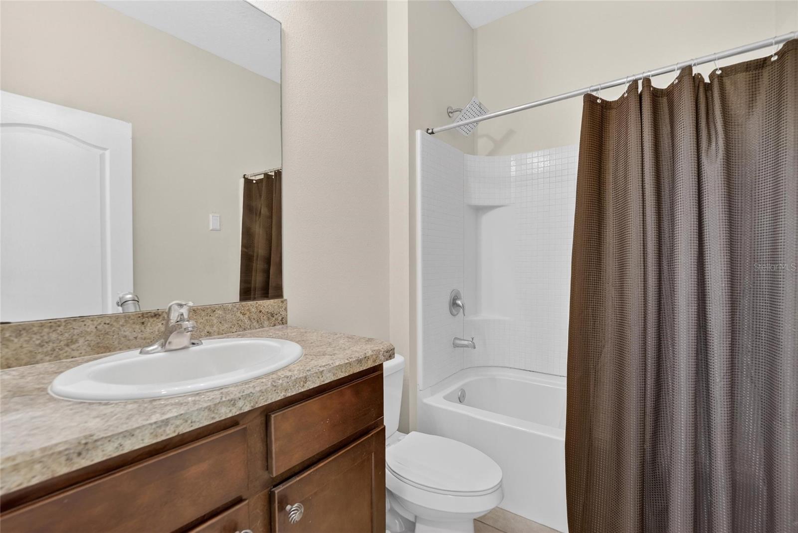 2819 HOLLY BLUFF CT — photo 31