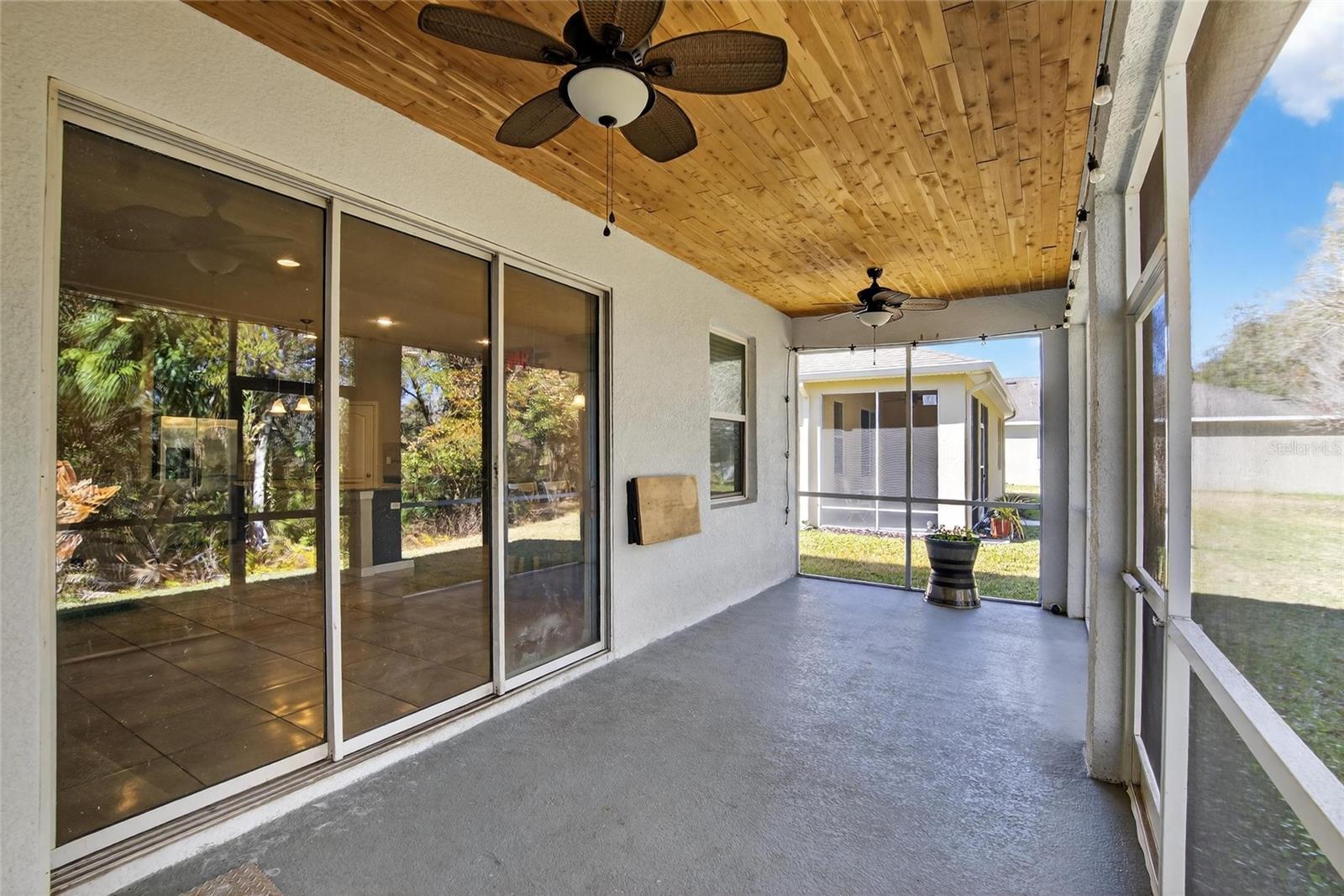 2819 HOLLY BLUFF CT — photo 35