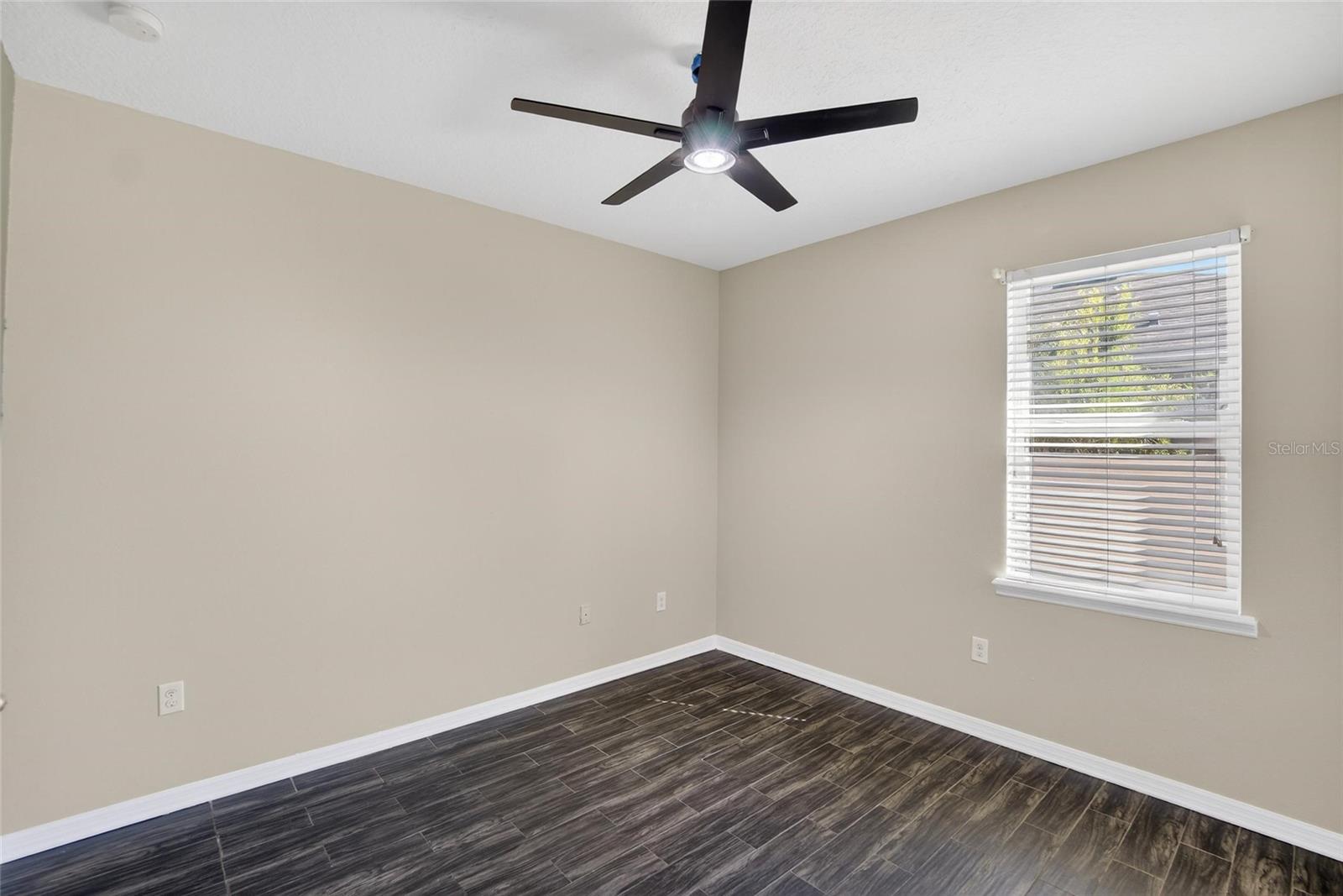 2819 HOLLY BLUFF CT — photo 25