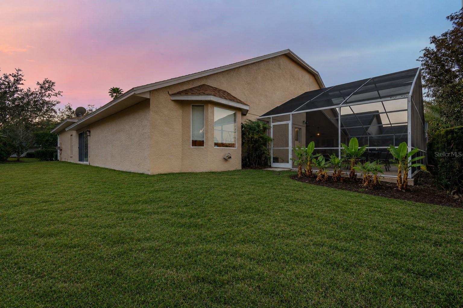 17503 EDINBURGH DR — photo 39