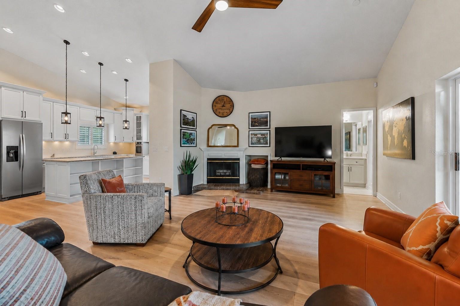 17503 EDINBURGH DR — photo 12