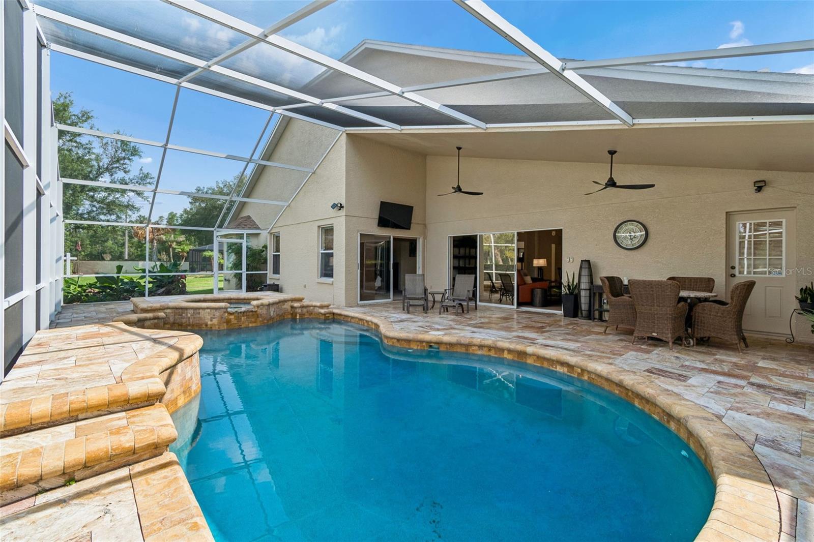 17503 EDINBURGH DR — photo 32