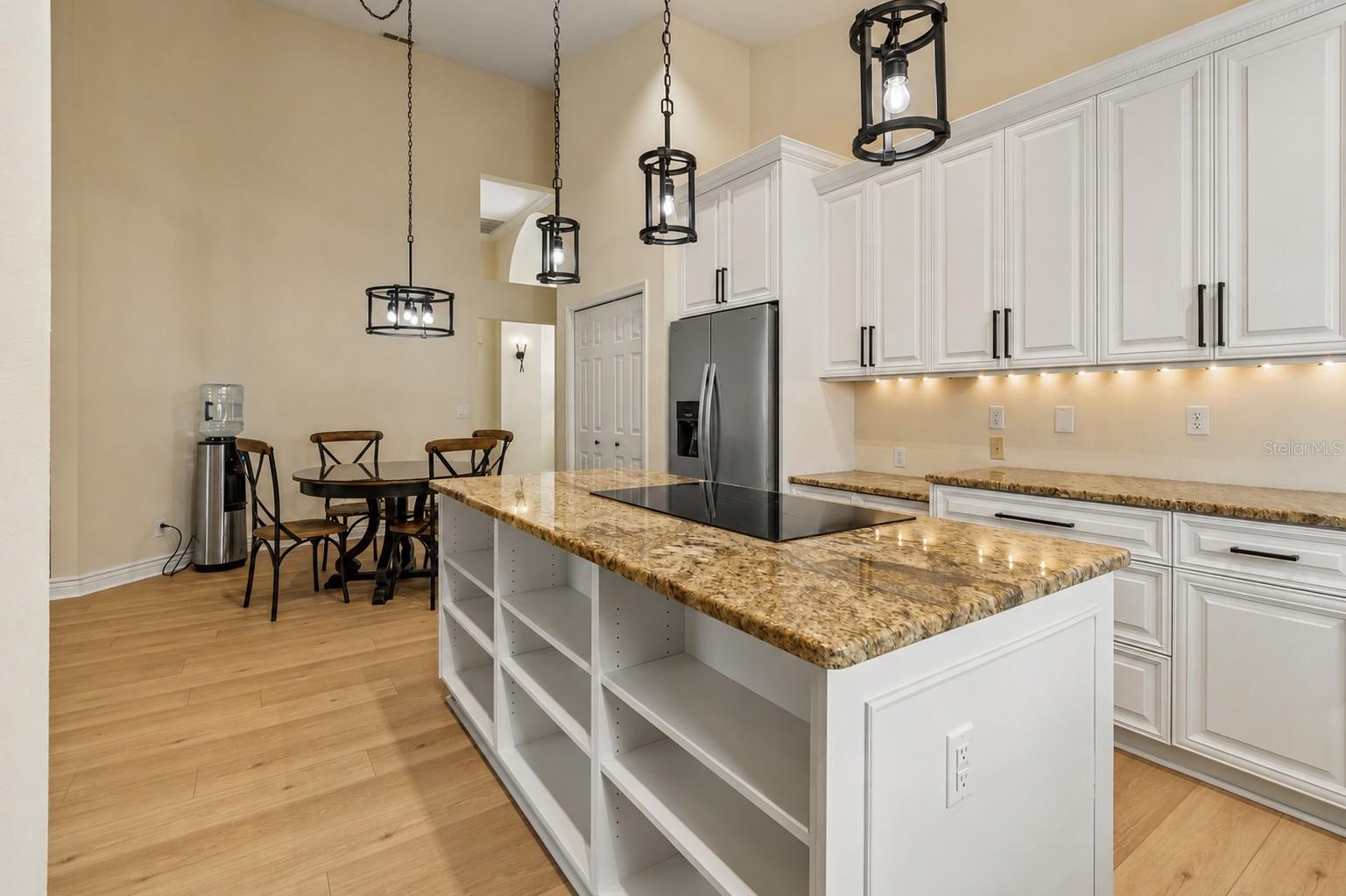 17503 EDINBURGH DR — photo 15