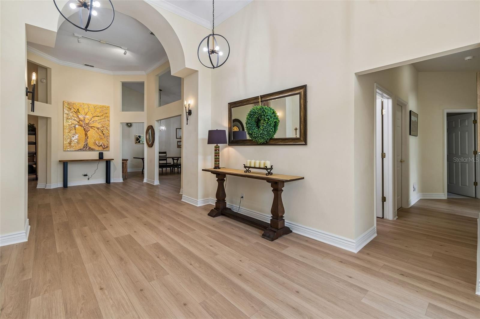 17503 EDINBURGH DR — photo 25