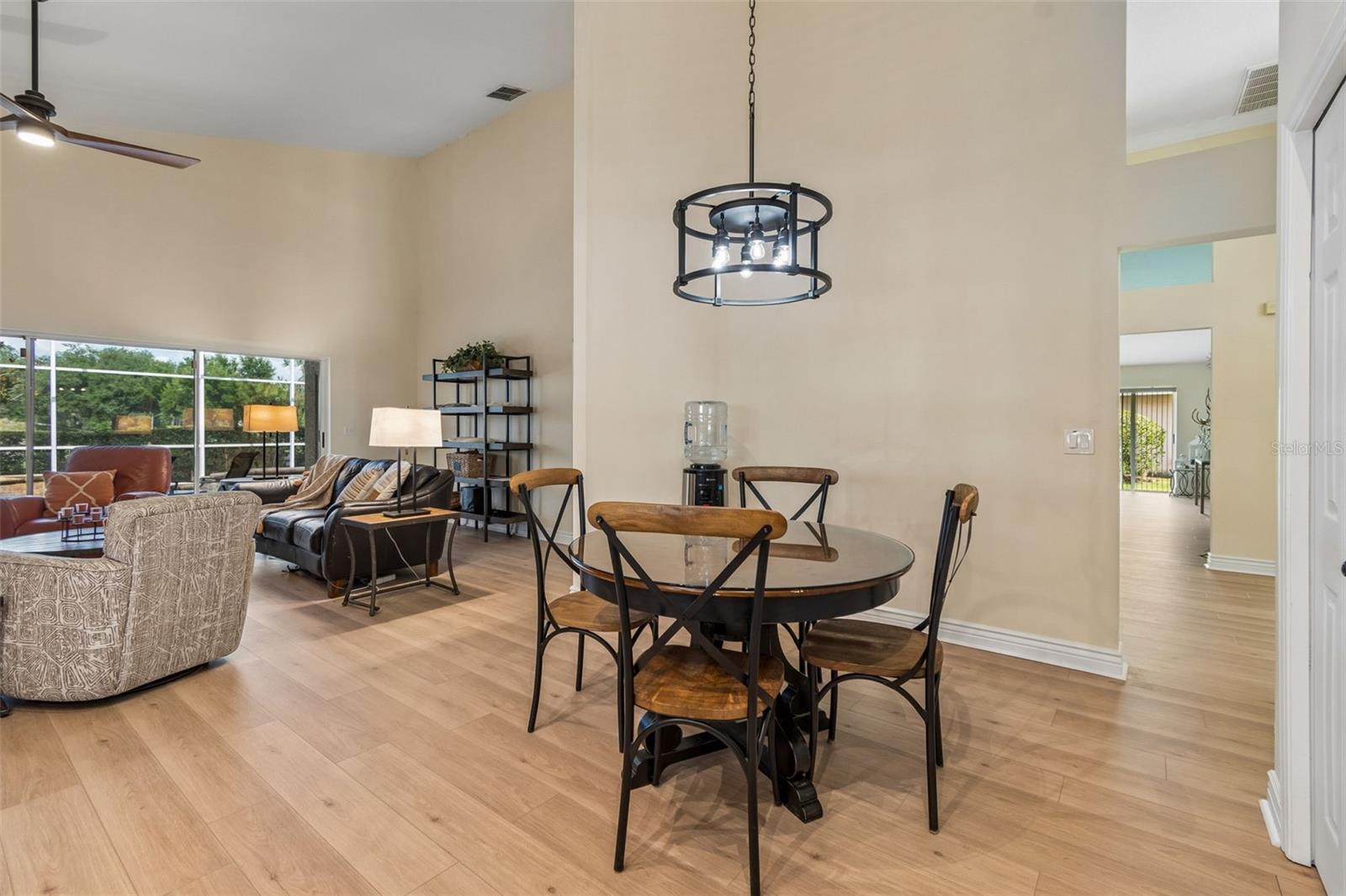 17503 EDINBURGH DR — photo 17