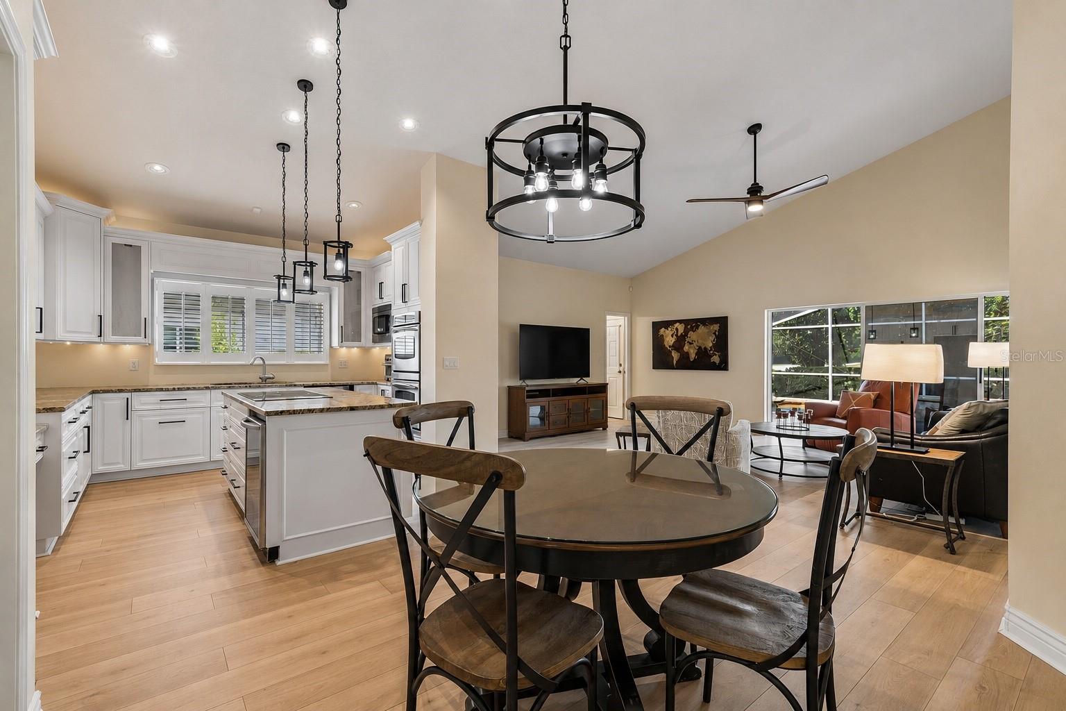 17503 EDINBURGH DR — photo 11