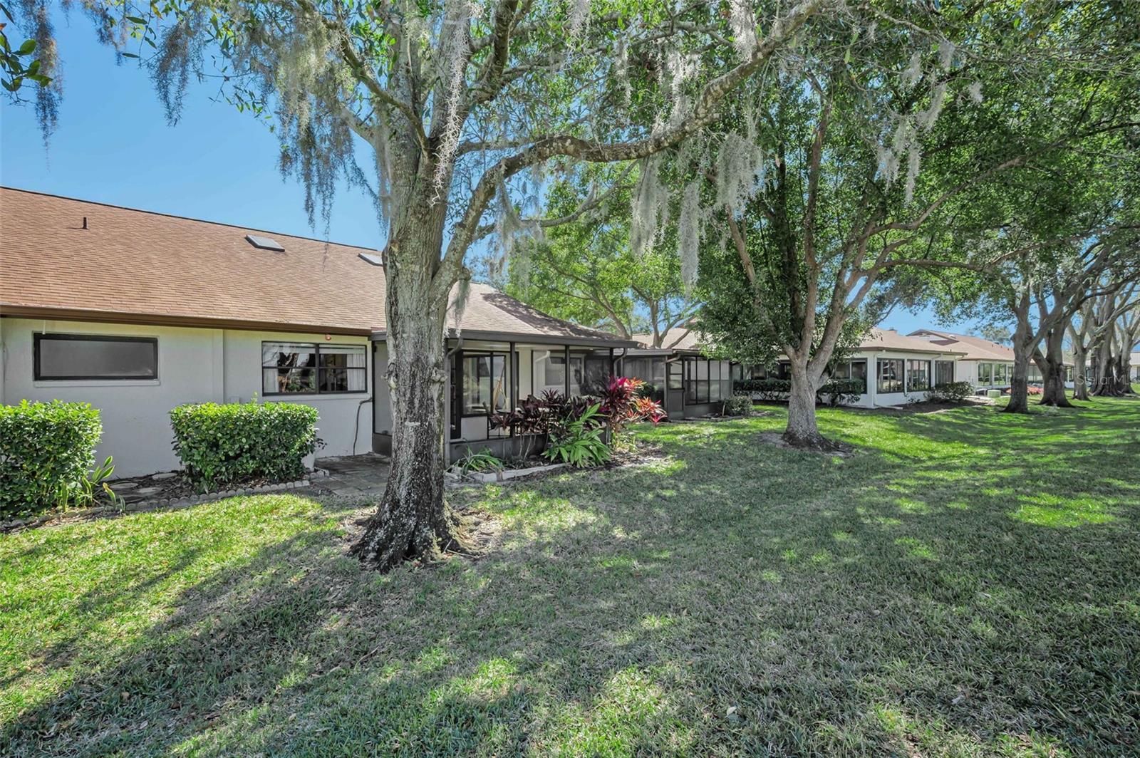 3351 LORI LN #3351 — photo 32