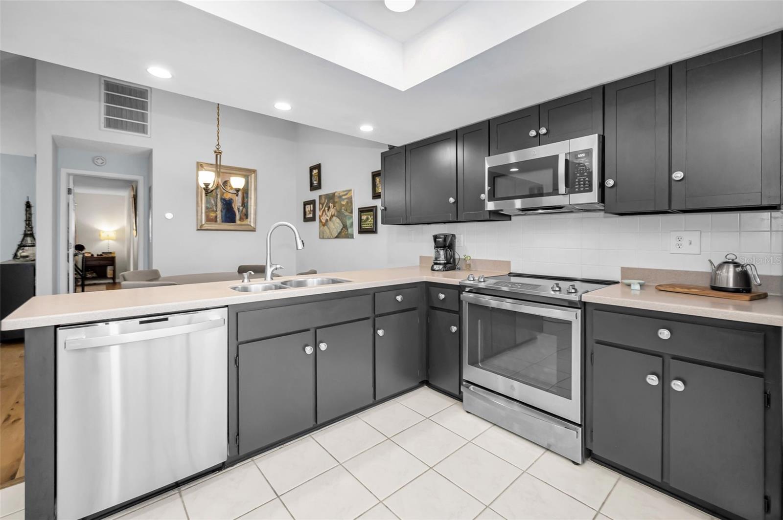 3351 LORI LN #3351 — photo 11