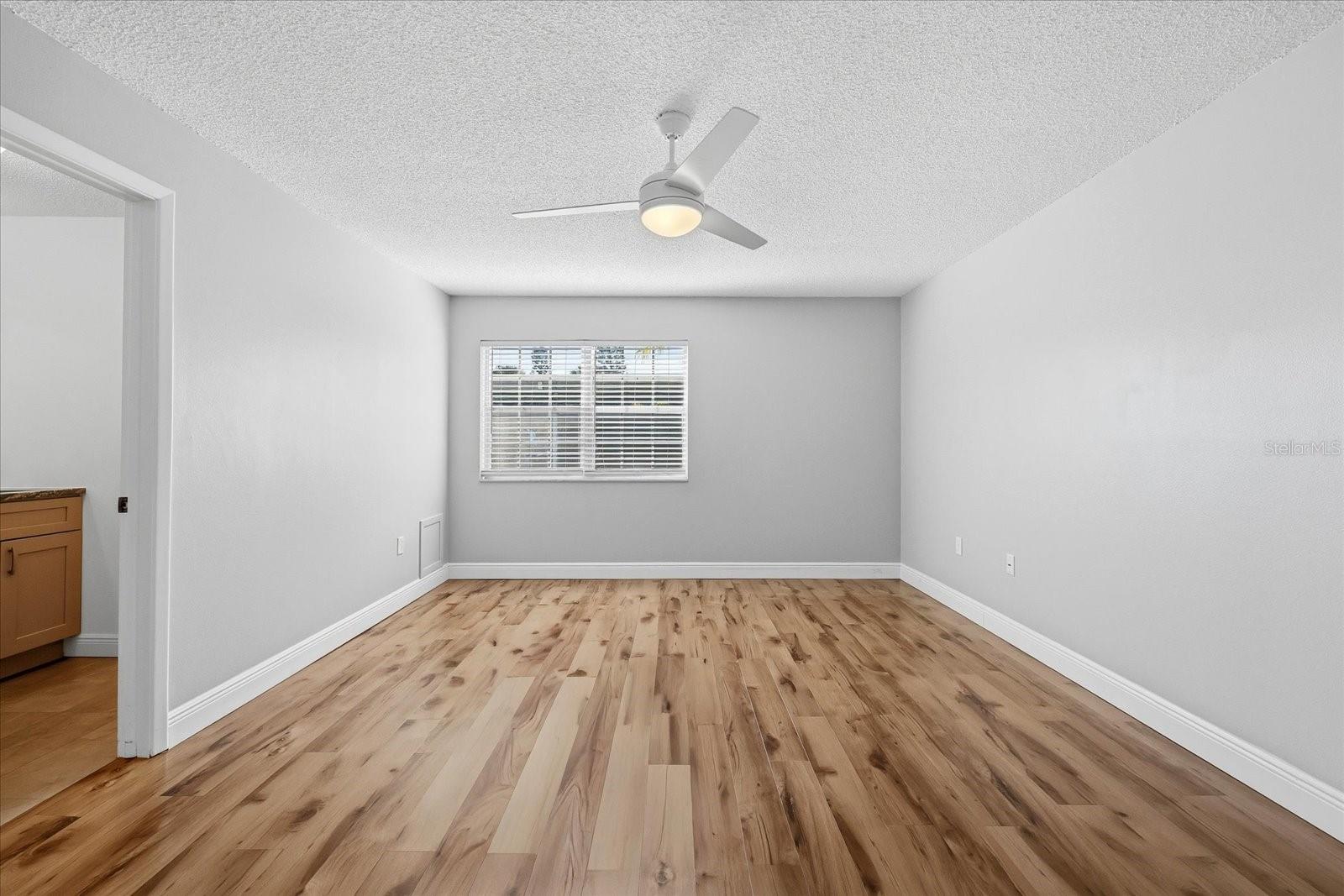 1706 BELLEAIR FOREST DR #128 — photo 13