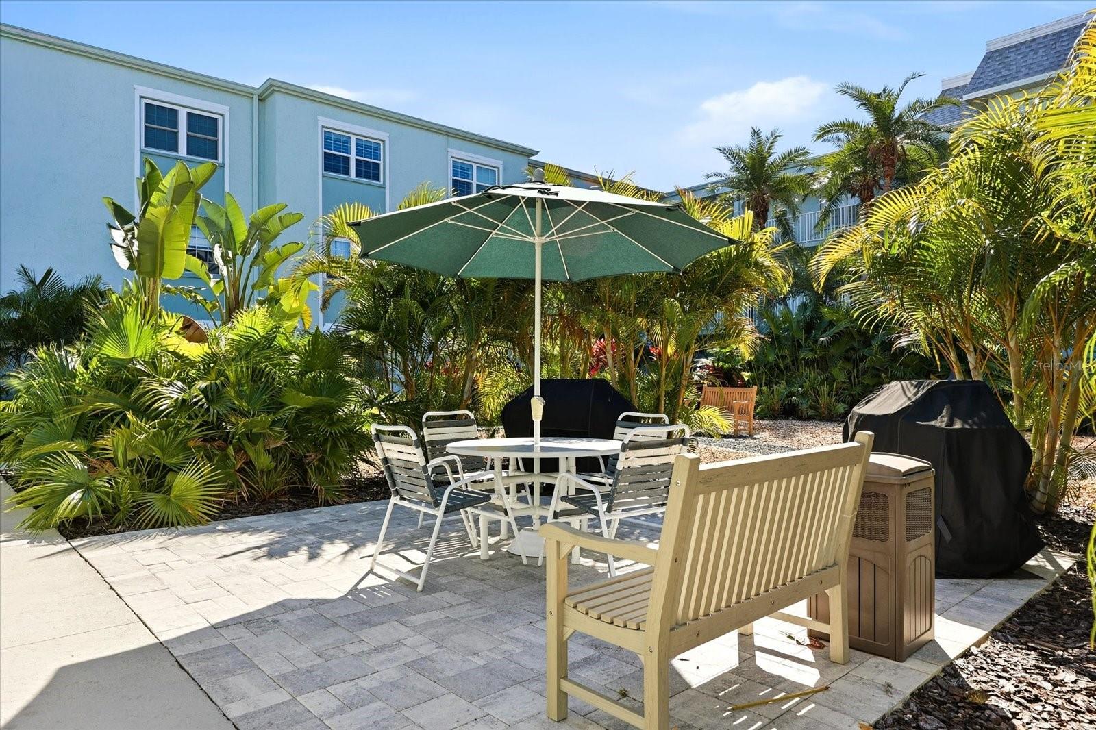 1706 BELLEAIR FOREST DR #128 — photo 26