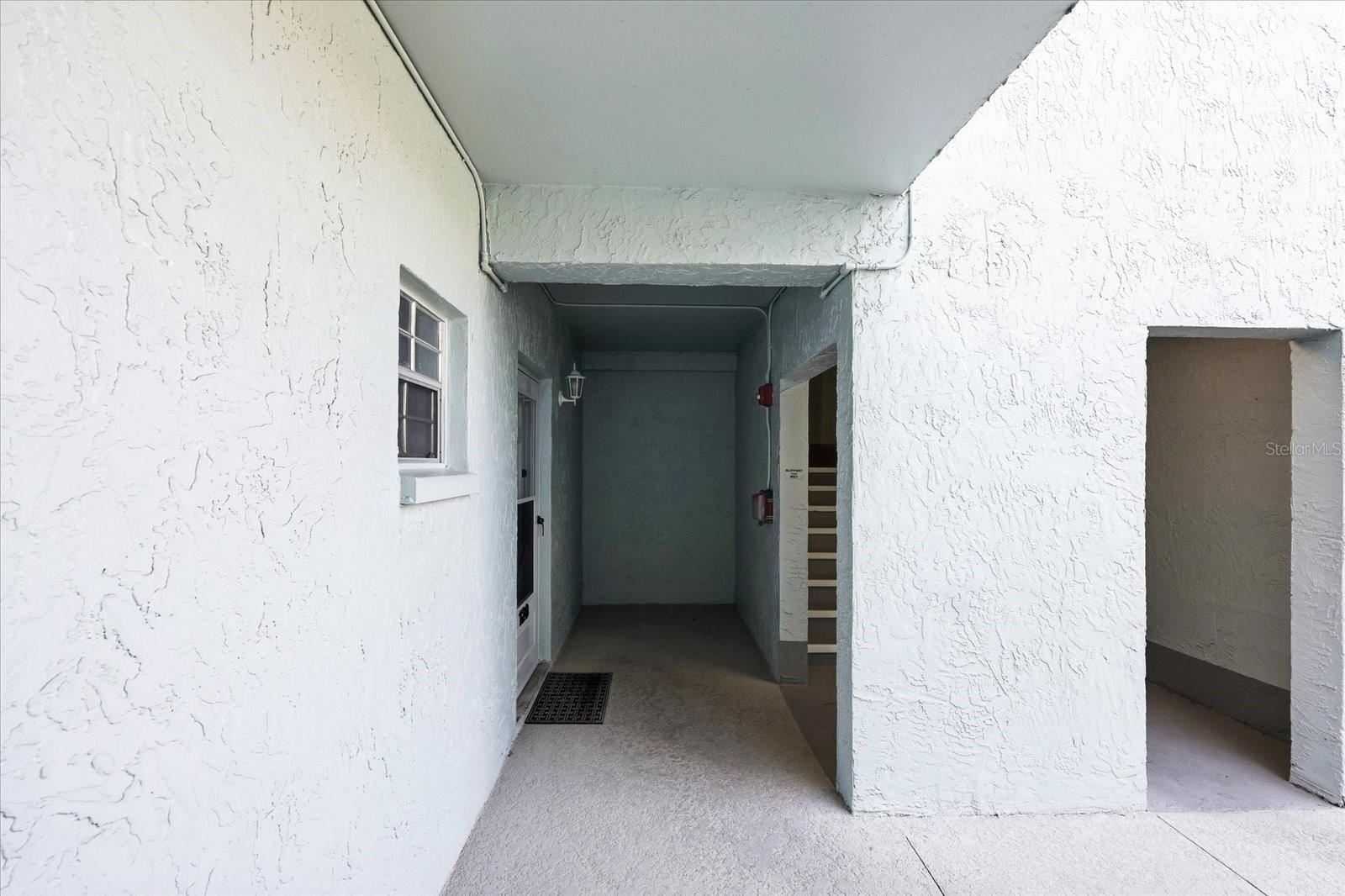 1706 BELLEAIR FOREST DR #128 — photo 21