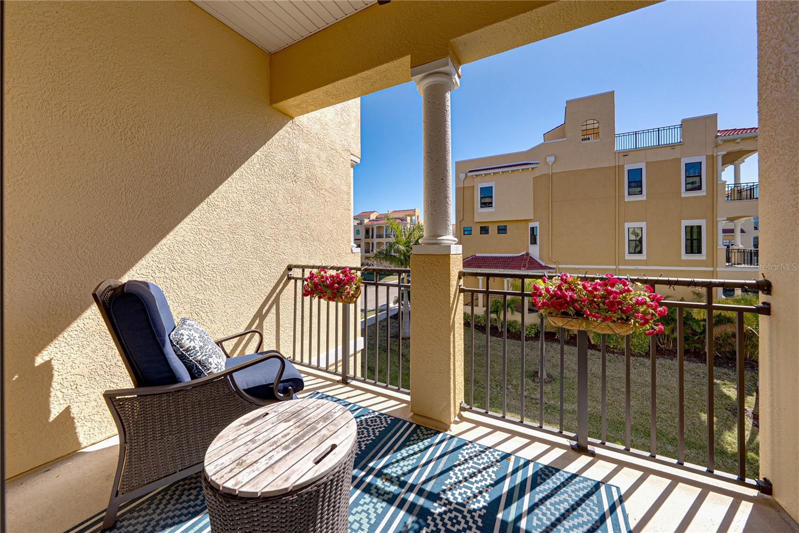 6411 MAYRA SHORES LN — photo 21