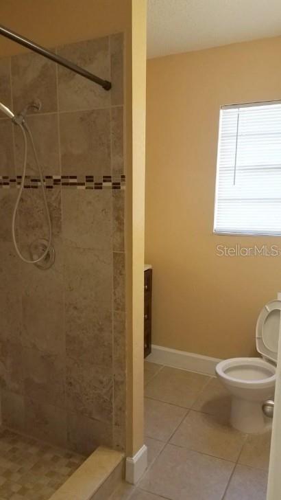 2921 W WALNUT ST — photo 10