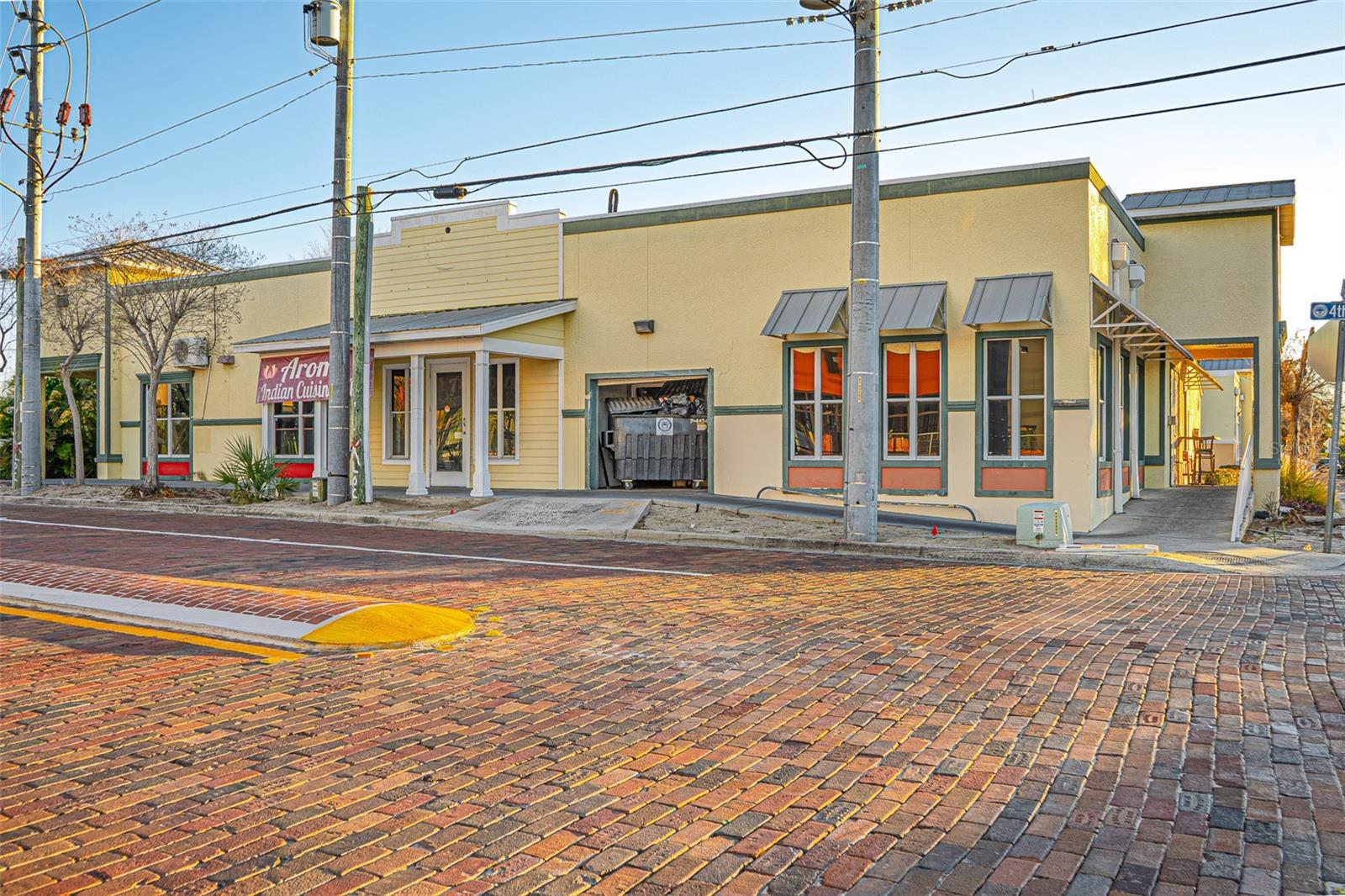 351 W BAY DR — photo 34