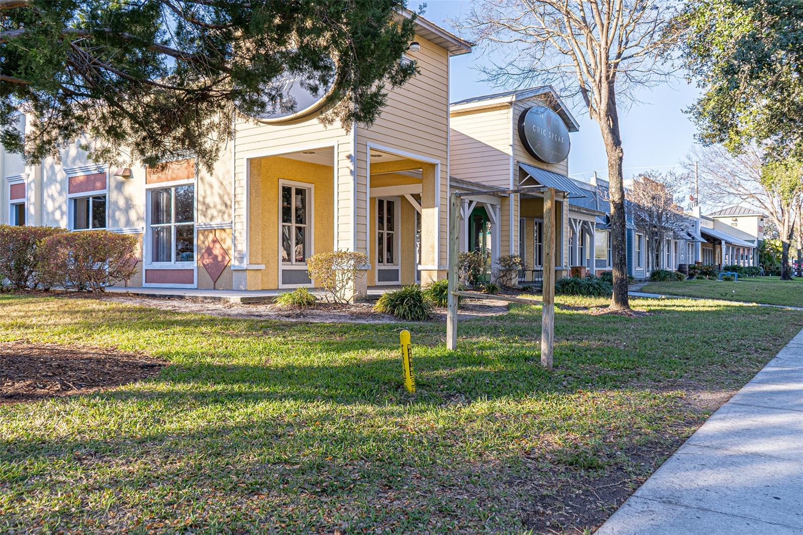 351 W BAY DR — photo 32