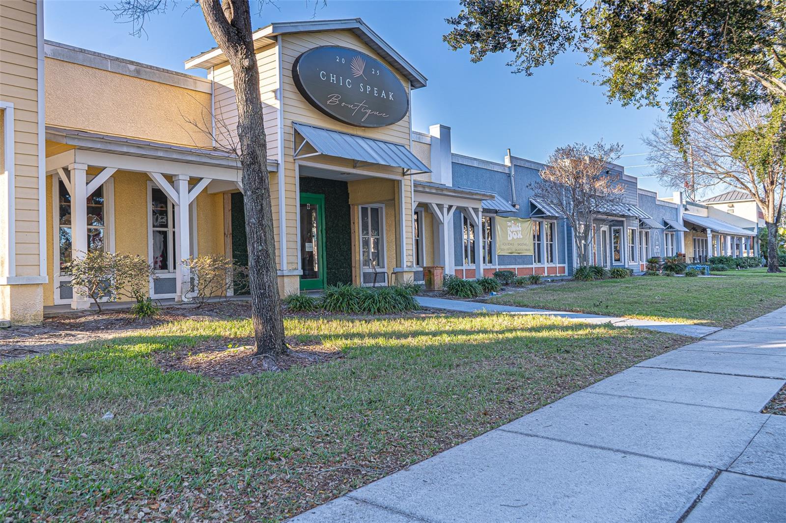 351 W BAY DR — photo 29
