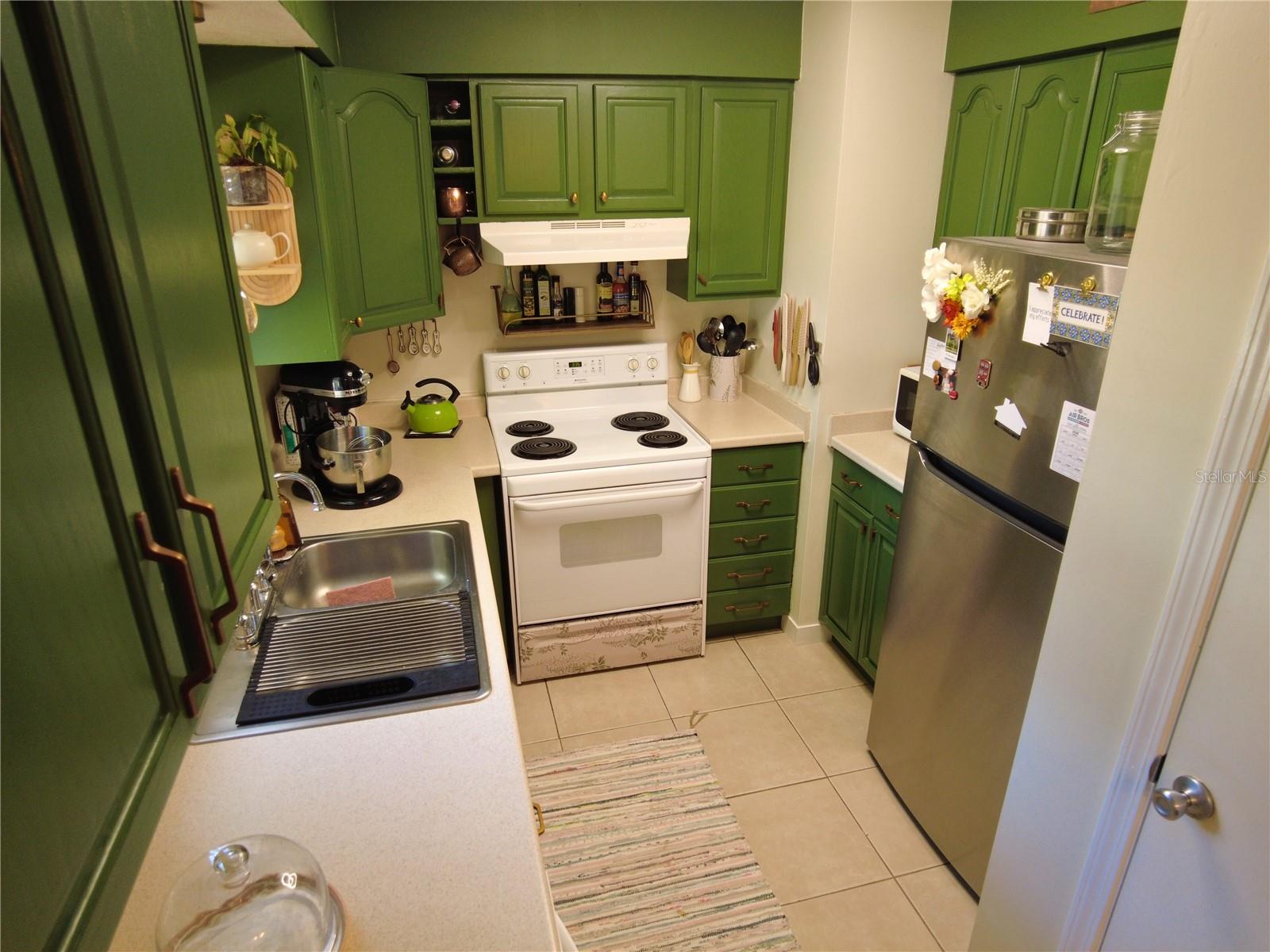 6930A PLACE DE LA PAIX #2B — photo 7