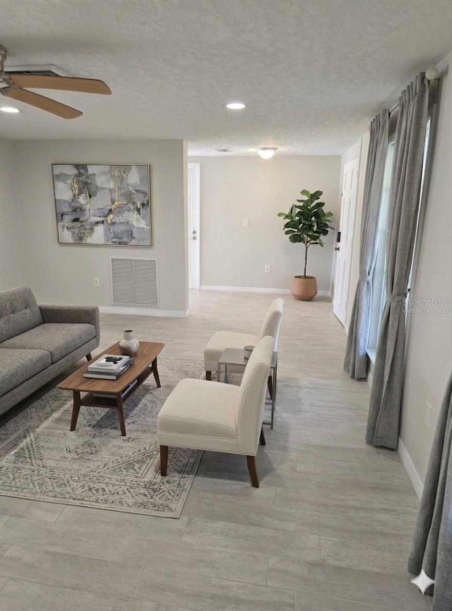 8504 WAGON WHEEL LN — photo 4