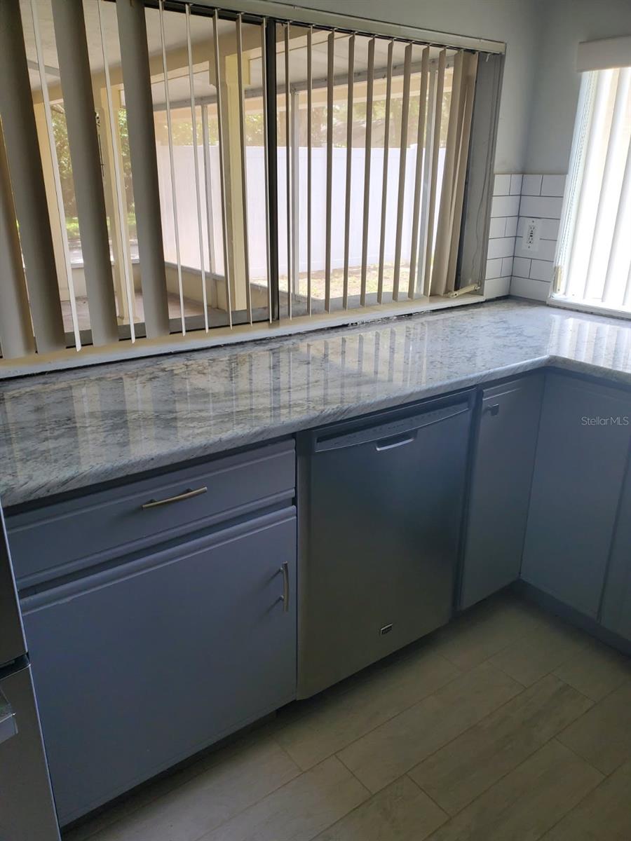 8504 WAGON WHEEL LN — photo 9