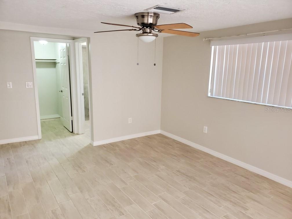 8504 WAGON WHEEL LN — photo 13