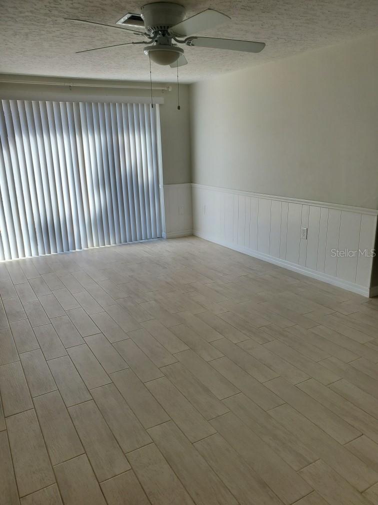 8504 WAGON WHEEL LN — photo 11
