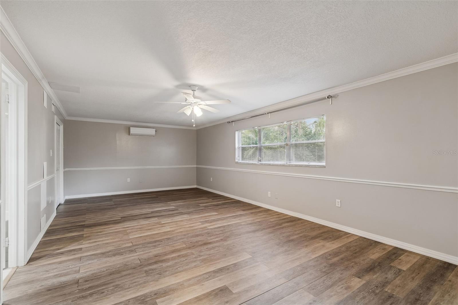 308 BRENTWOOD DR — photo 9