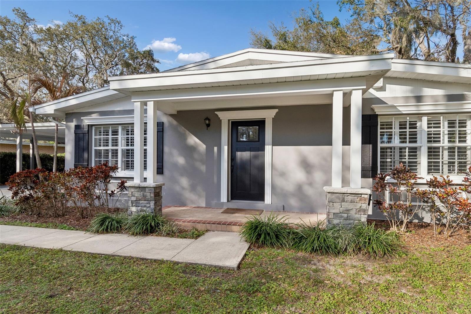 308 BRENTWOOD DR — photo 2