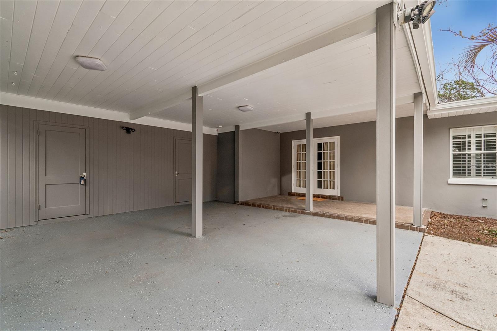 308 BRENTWOOD DR — photo 24