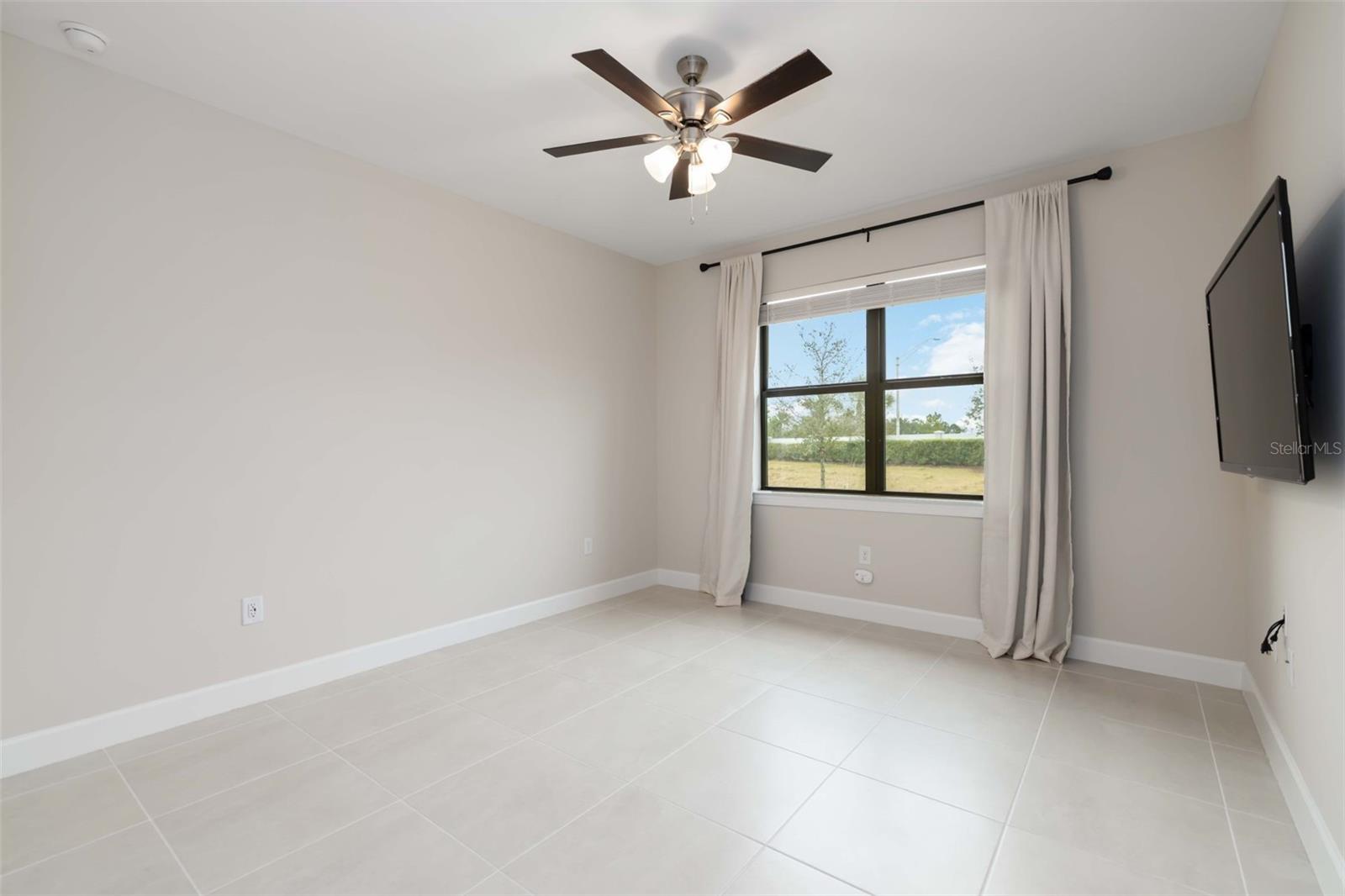 5811 SILVERSIDE PINE CT — photo 15