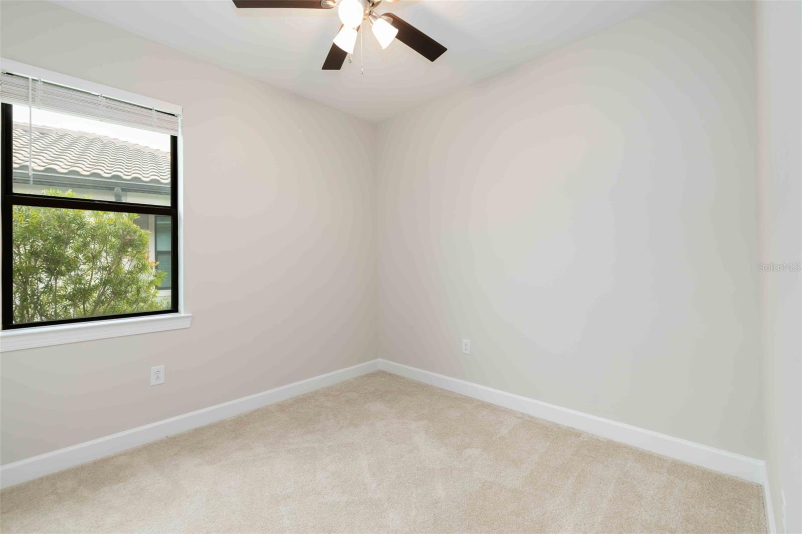 5811 SILVERSIDE PINE CT — photo 25