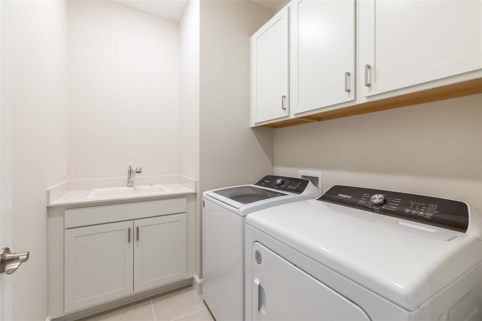 5811 SILVERSIDE PINE CT — photo 22