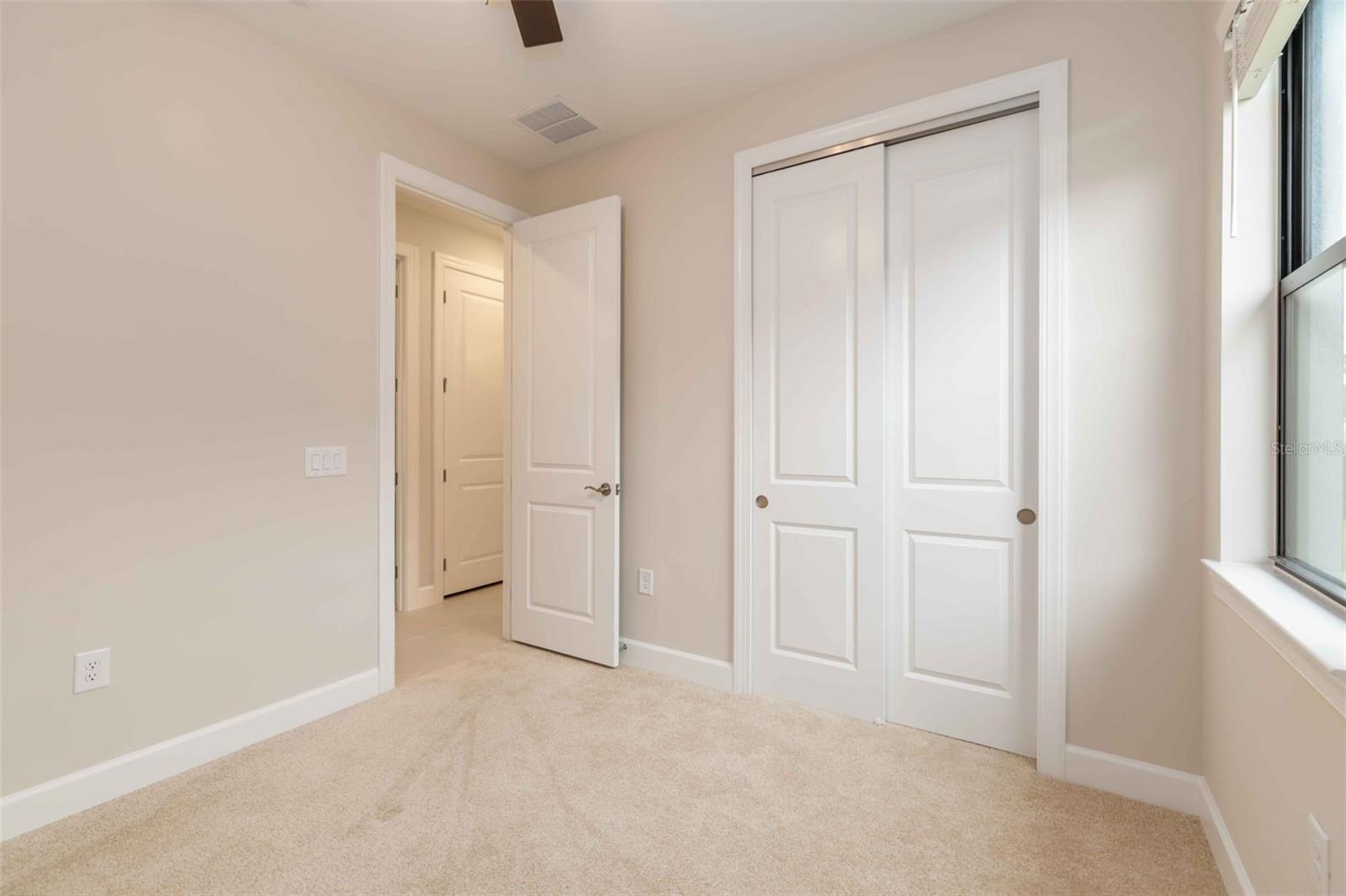 5811 SILVERSIDE PINE CT — photo 26