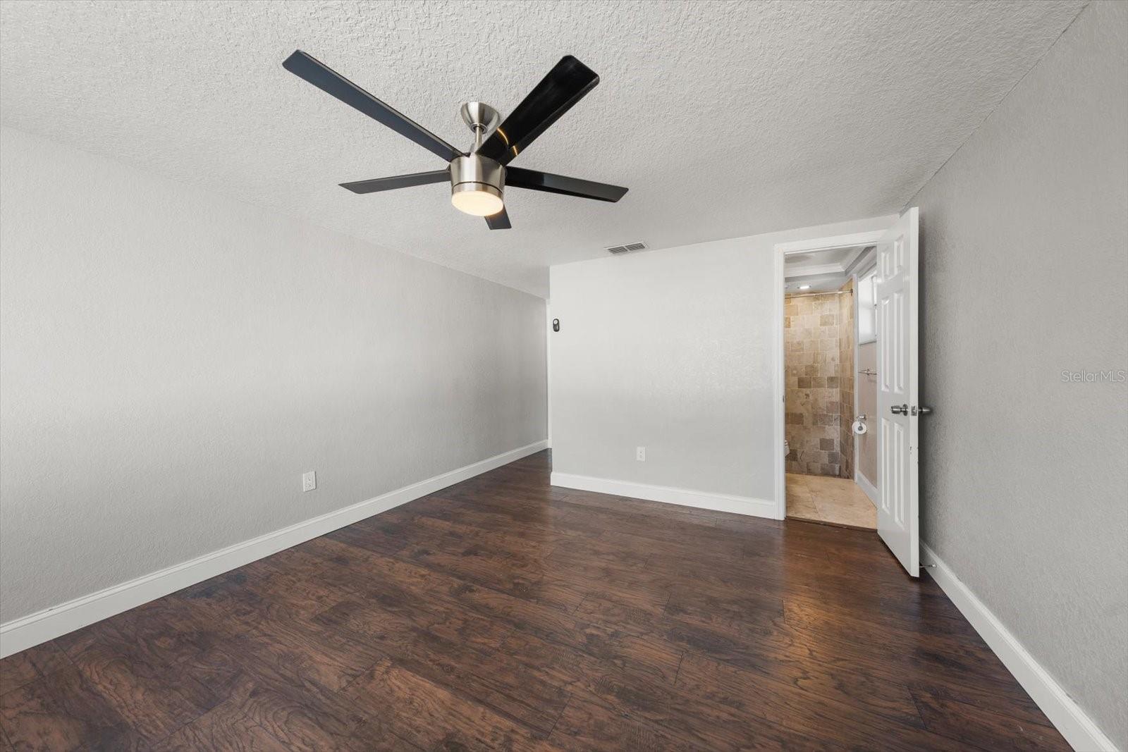 4025 SAIL DR — photo 11