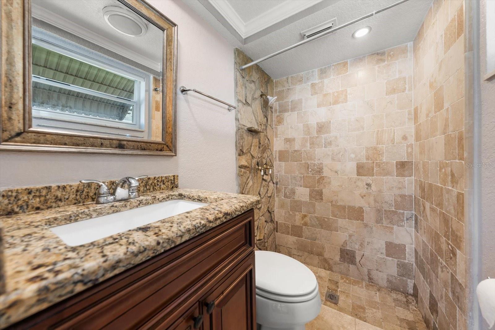 4025 SAIL DR — photo 12
