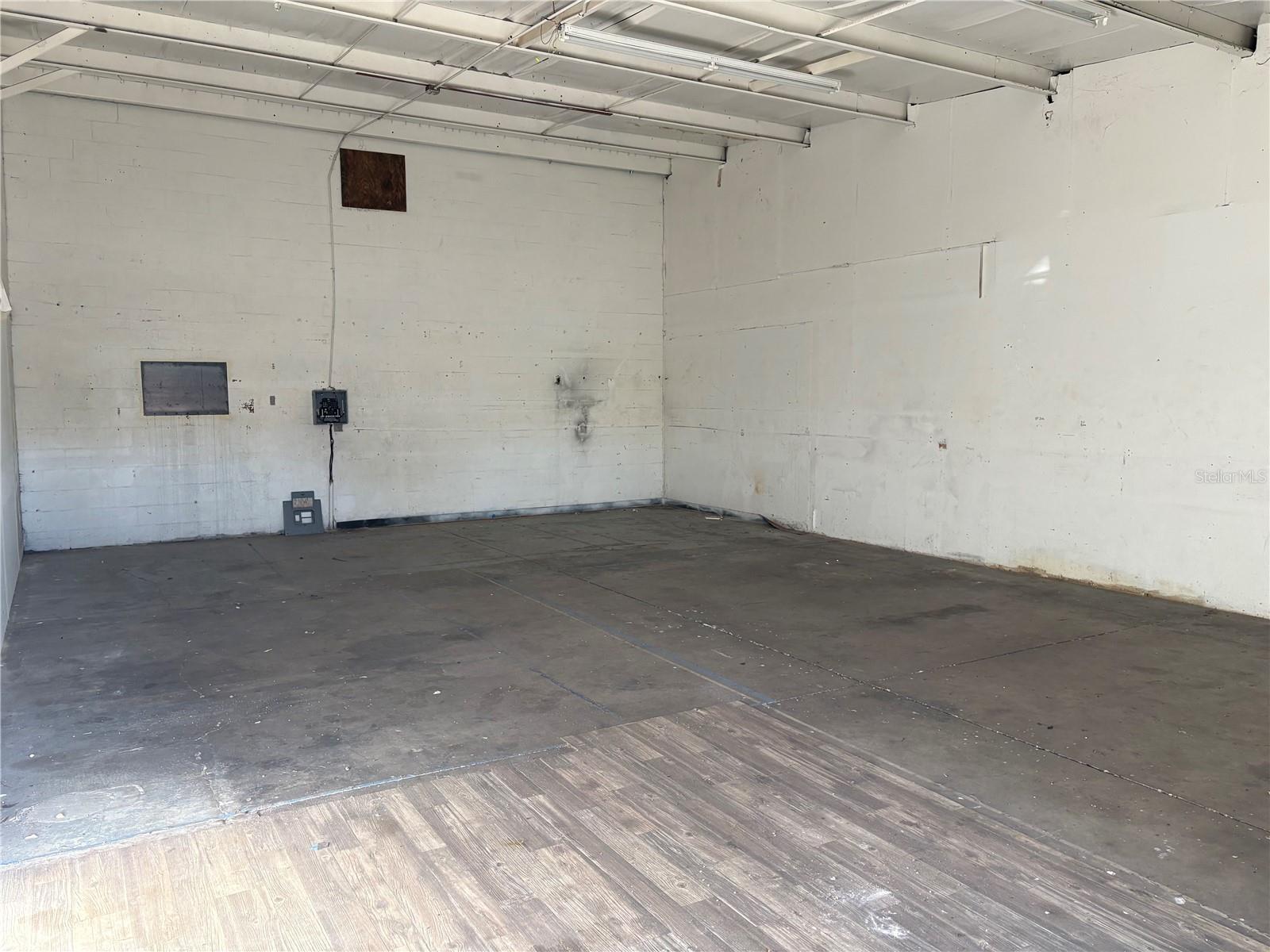 9212 LAZY LN — photo 8
