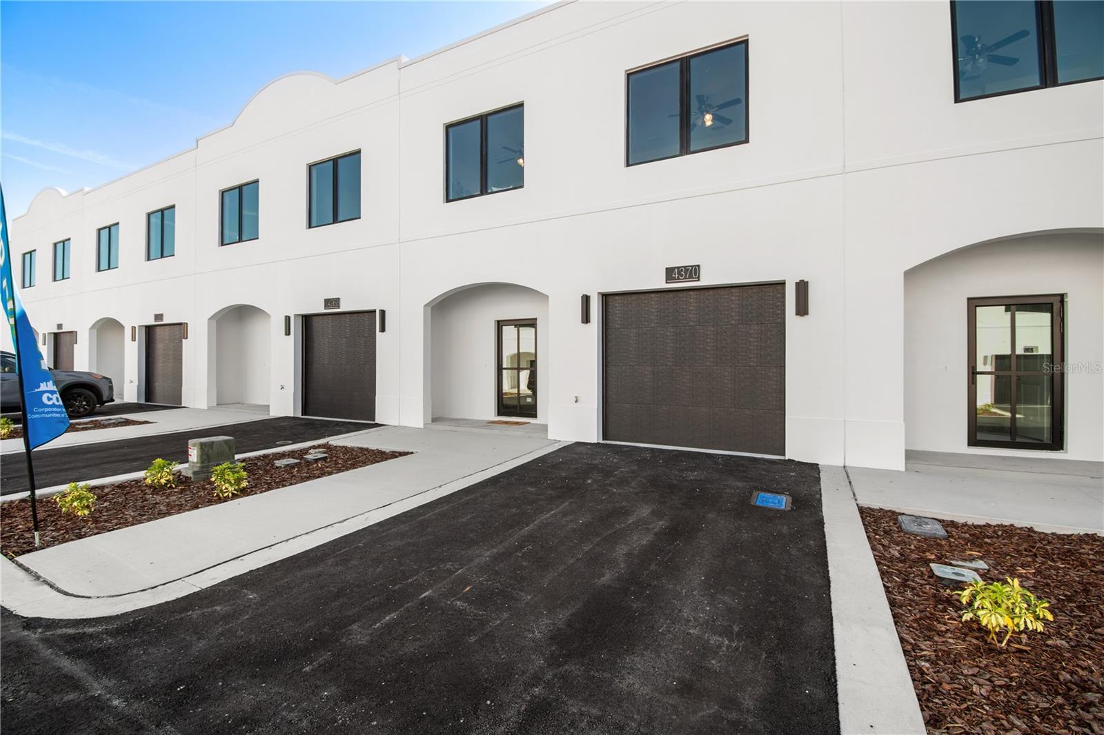 4348 CAMBIO GARDENS CT — photo 3