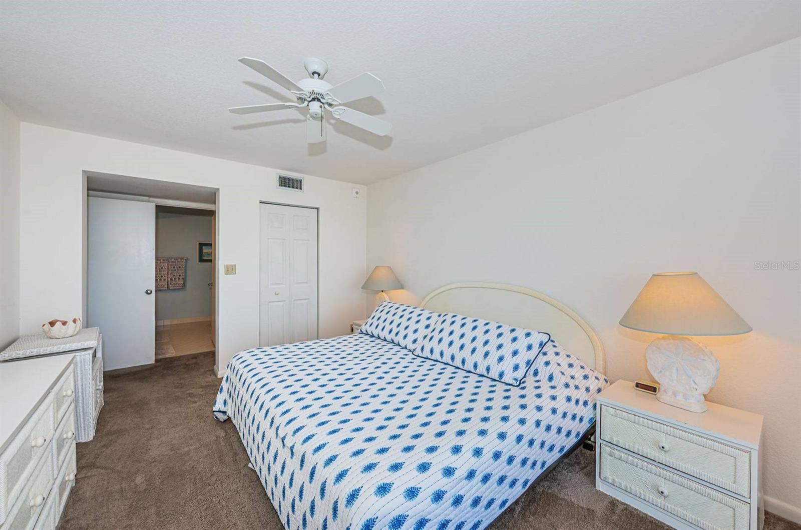 6001 BAHIA DEL MAR CIR #527 — photo 16