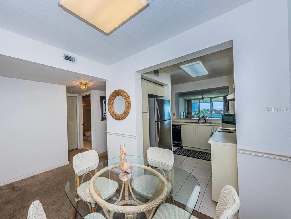 6001 BAHIA DEL MAR CIR #527 — photo 7
