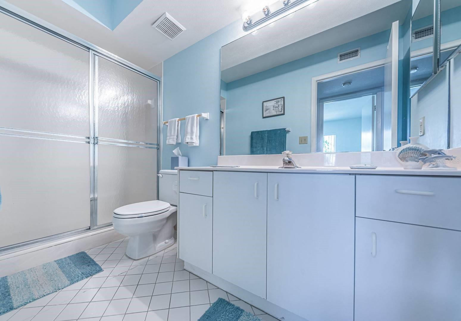 6001 BAHIA DEL MAR CIR #527 — photo 17