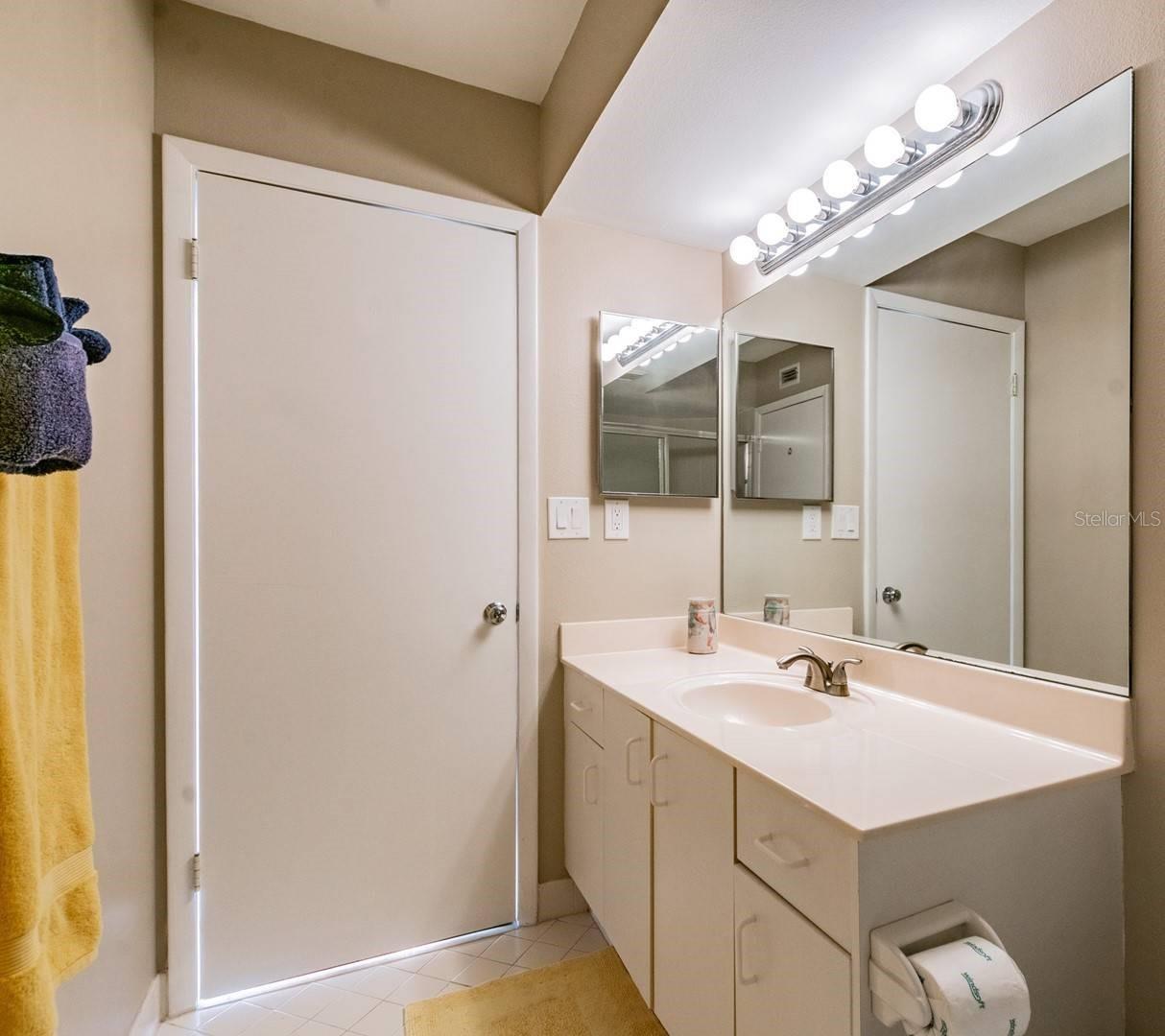 6081 BAHIA DEL MAR CIR #349 — photo 15
