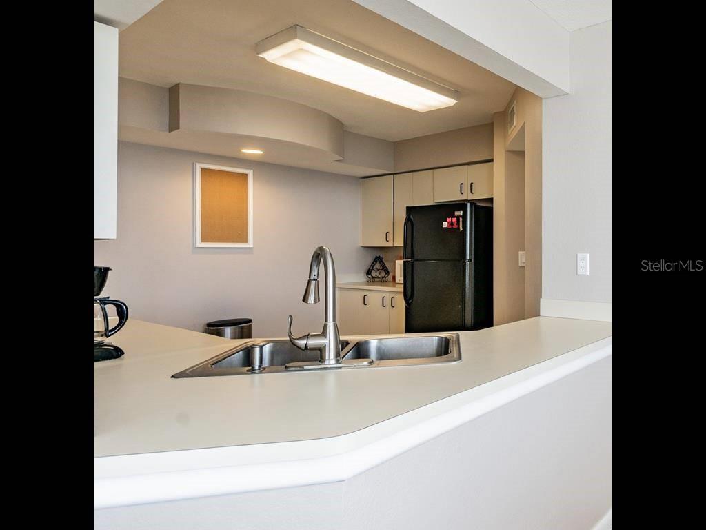 6081 BAHIA DEL MAR CIR #349 — photo 4