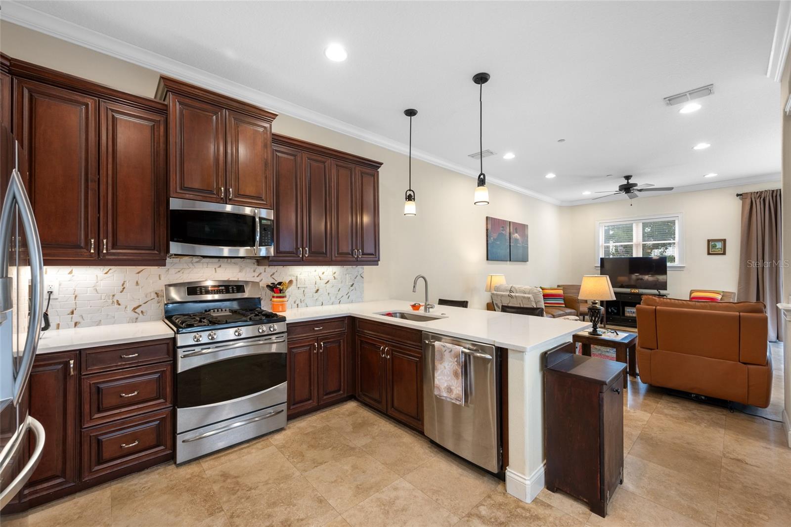 1425 HILLSIDE LANDING DR — photo 20