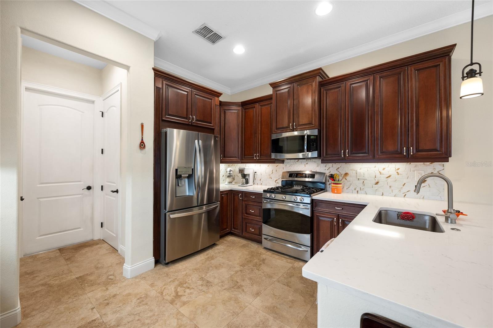 1425 HILLSIDE LANDING DR — photo 18