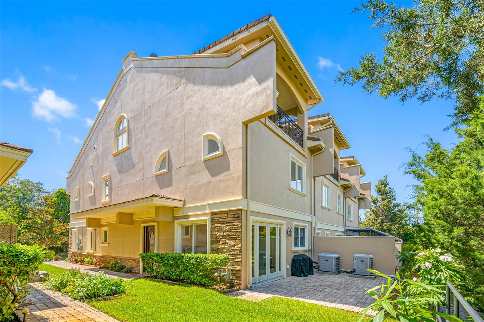 1425 HILLSIDE LANDING DR — photo 56