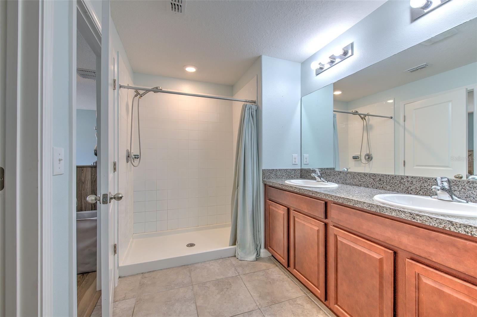 12619 LEMON PEPPER DR — photo 37