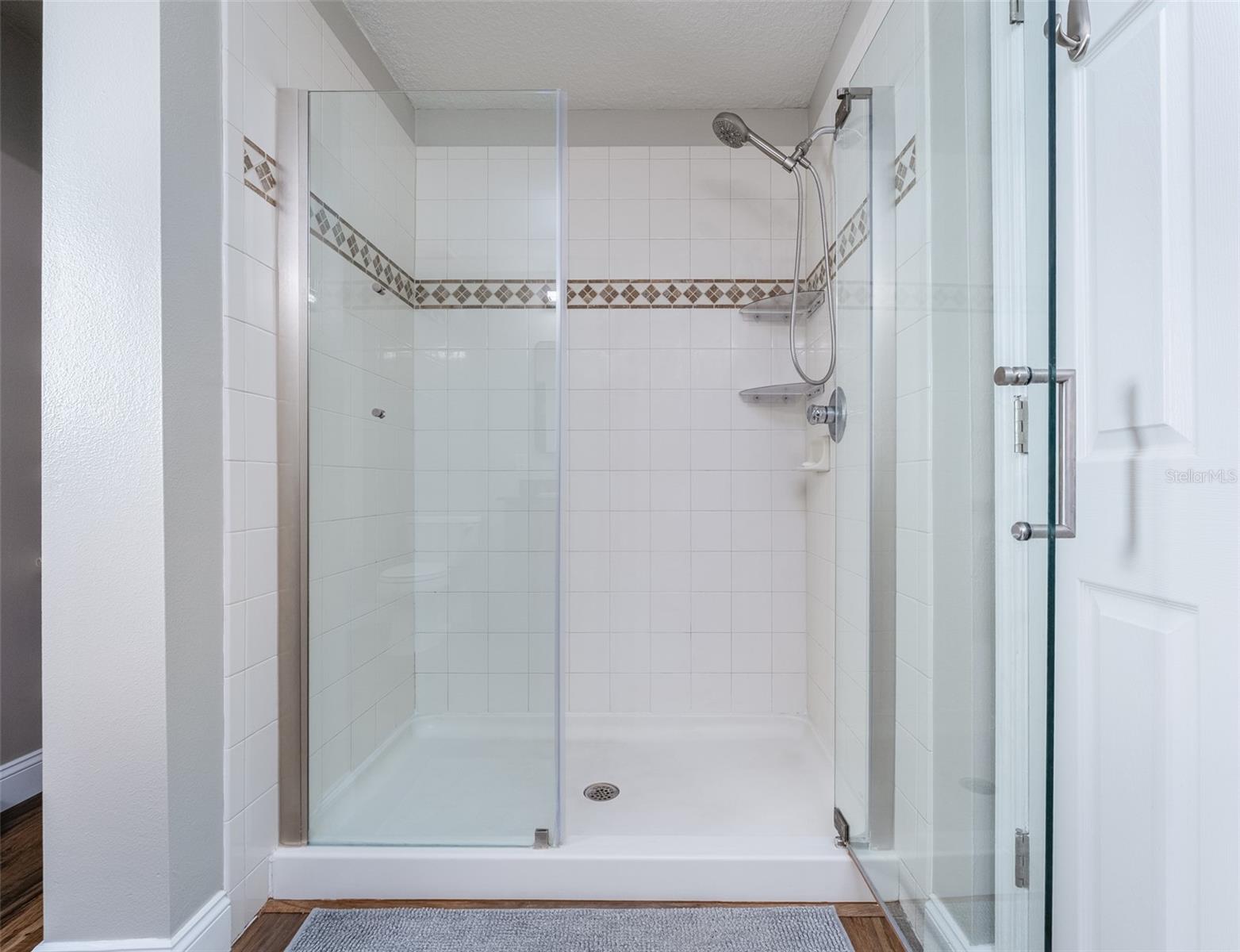5431 SANDY SHELL DR — photo 32