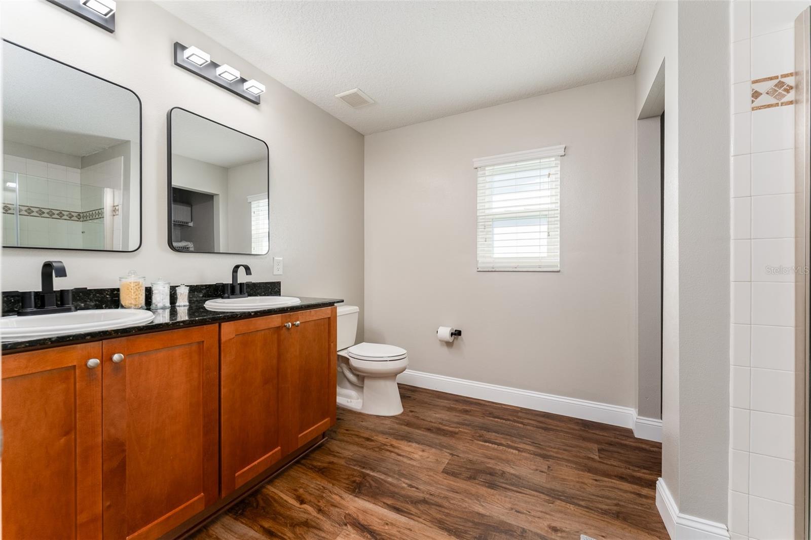 5431 SANDY SHELL DR — photo 31