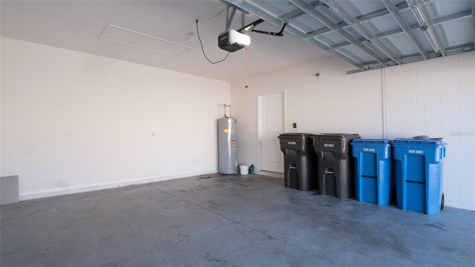 3503 DIAMOND LEAF CT — photo 24