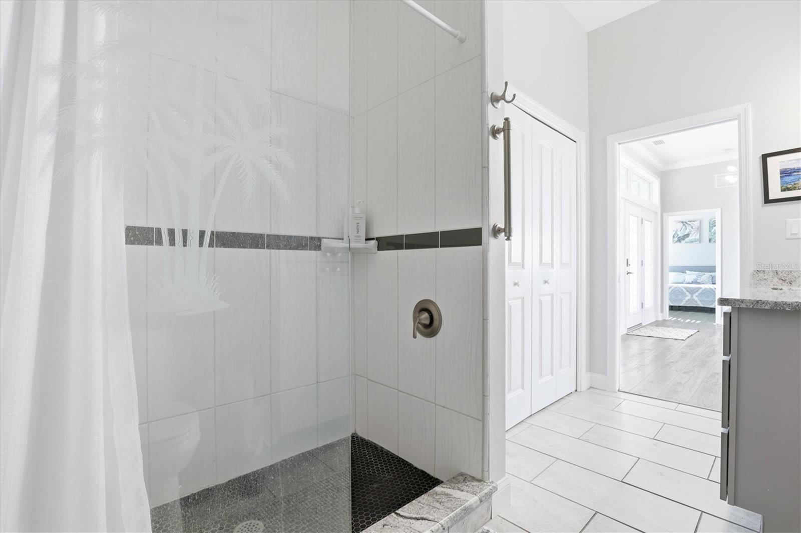 13875 HATCHER AVE — photo 81