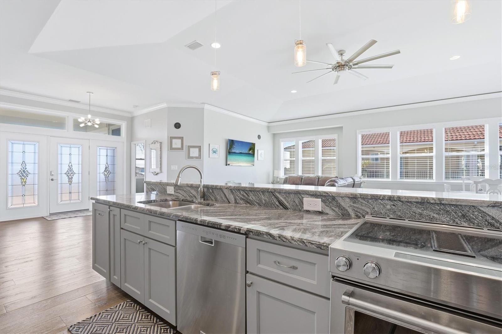 13875 HATCHER AVE — photo 52
